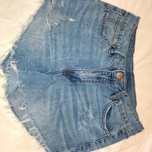 Women's distressed shorts